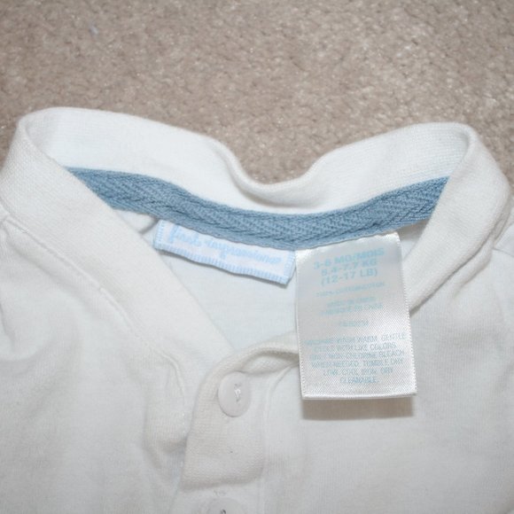 3/$20 White baby boy t-shirt blue pants 6 months - Picture 6 of 11